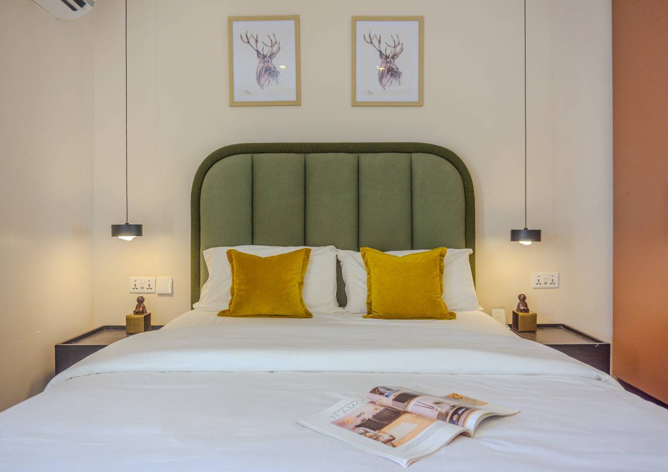 Pear Tree Bedroom 1